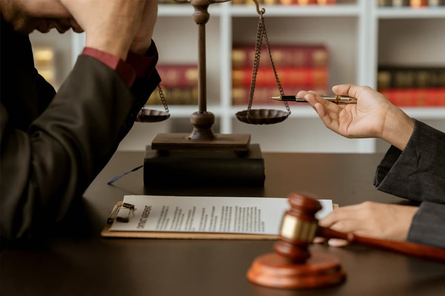 Asesoramiento jurídico claro y cercano para tu defensa legal